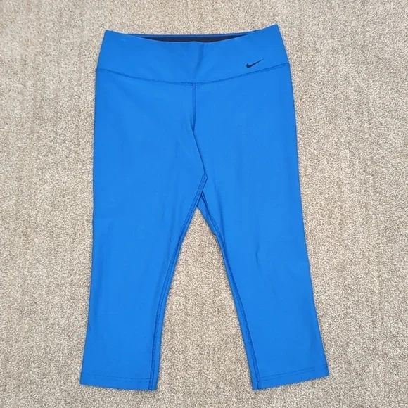 Nike Capri leggings - Picture 2 of 7